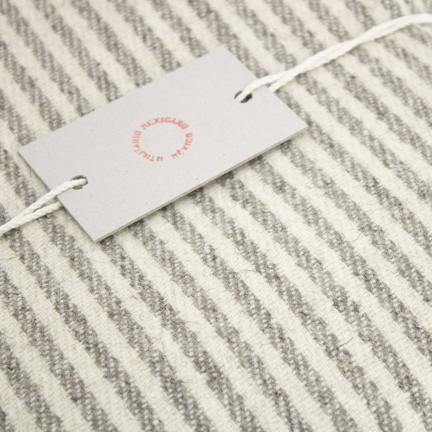 Throw Blanket / Strokes Wool