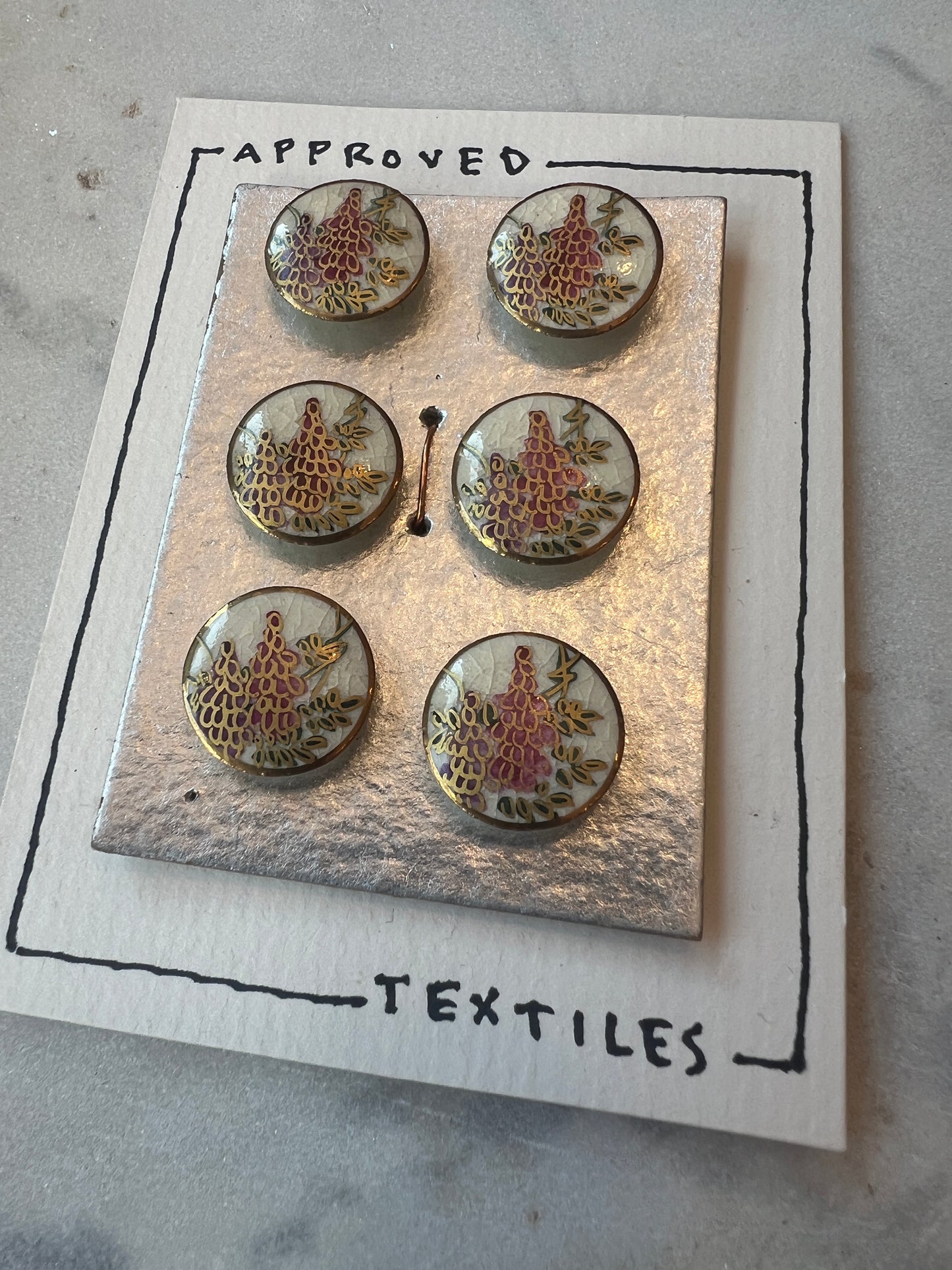 Wisteria Satsuma Buttons