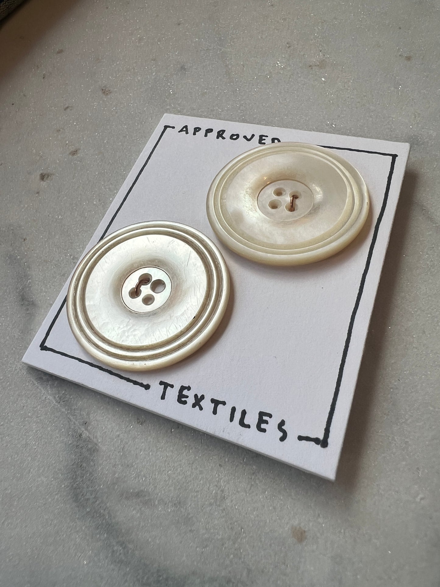 Concentric Circles Mother of Pearl Buttons 35mm