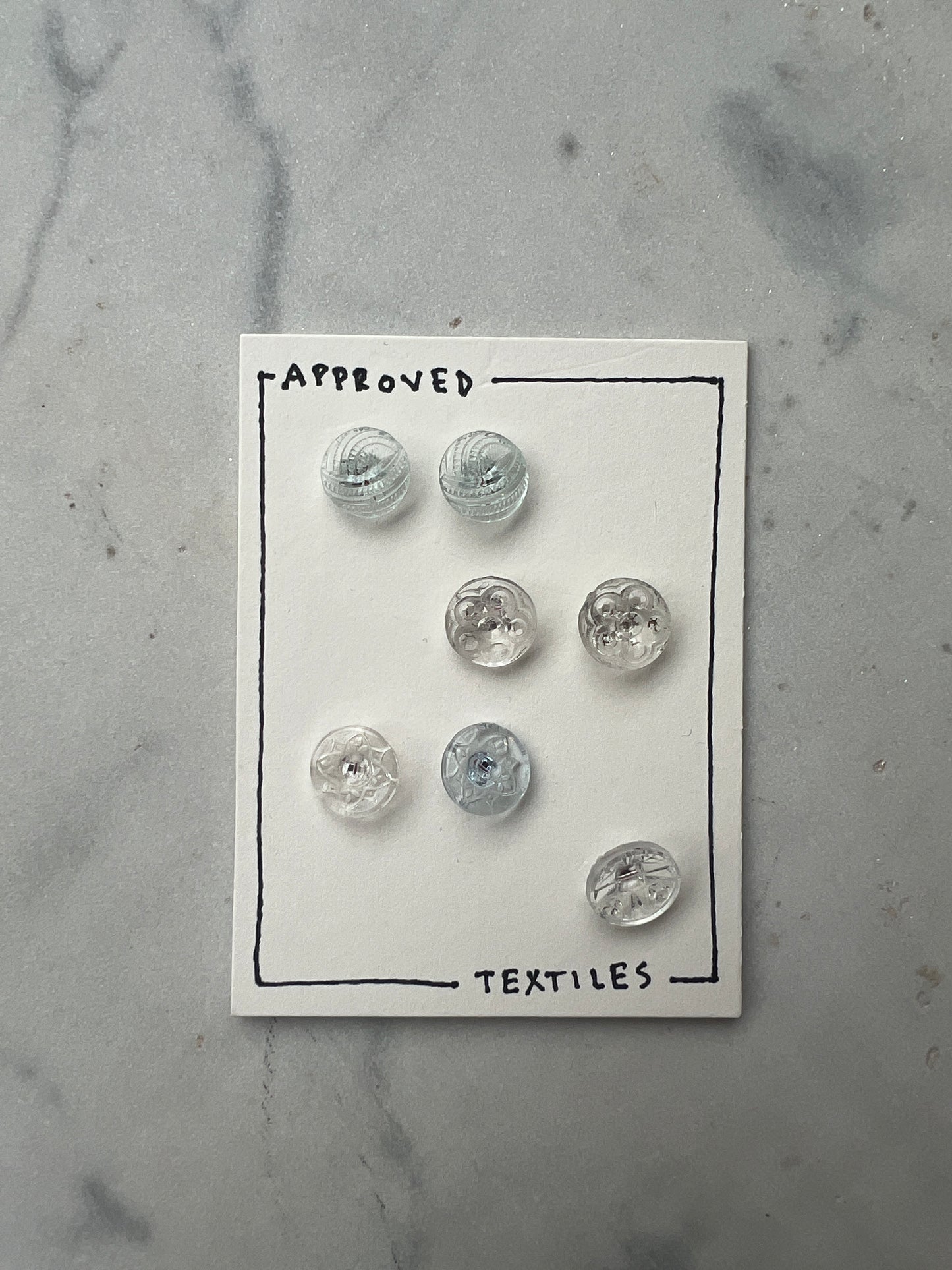 glass button set