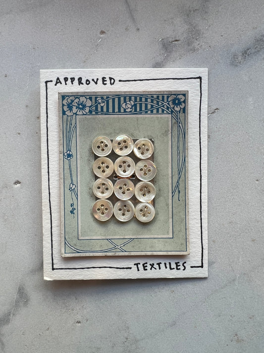 Mother of Pearl Button Set