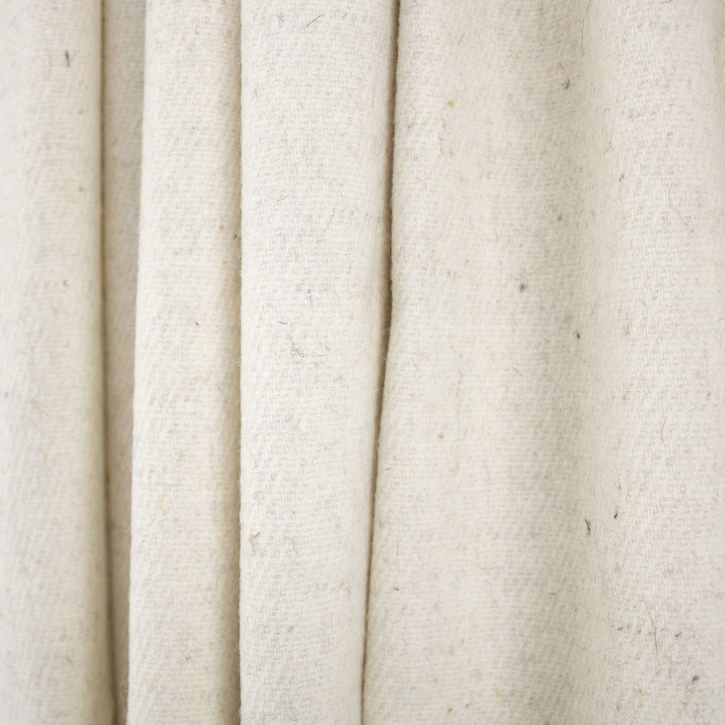 THROW BLANKET / PLAIN WOOL