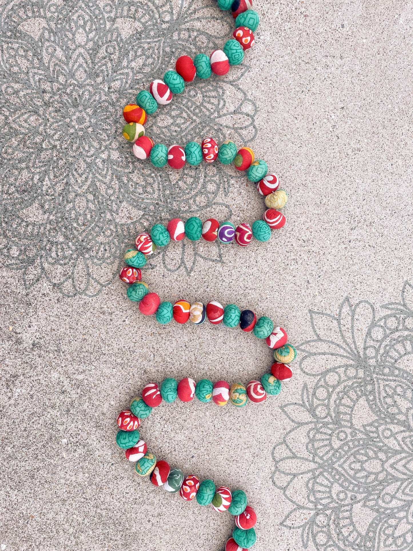 Christmas Bead Garland - Red and Green