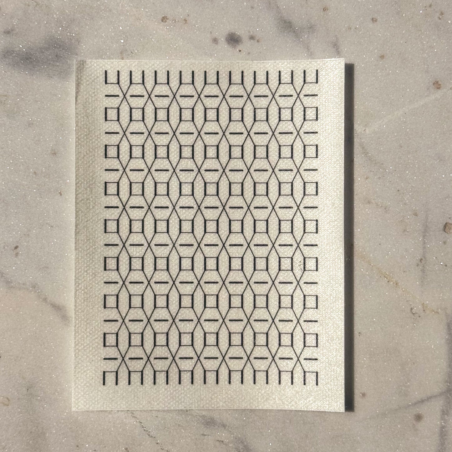Weavings . Minimal Mending Series