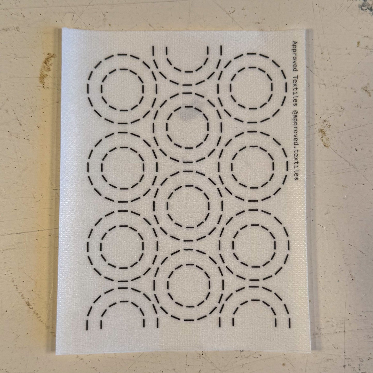 Squaring the Circle . Minimal Mending Series