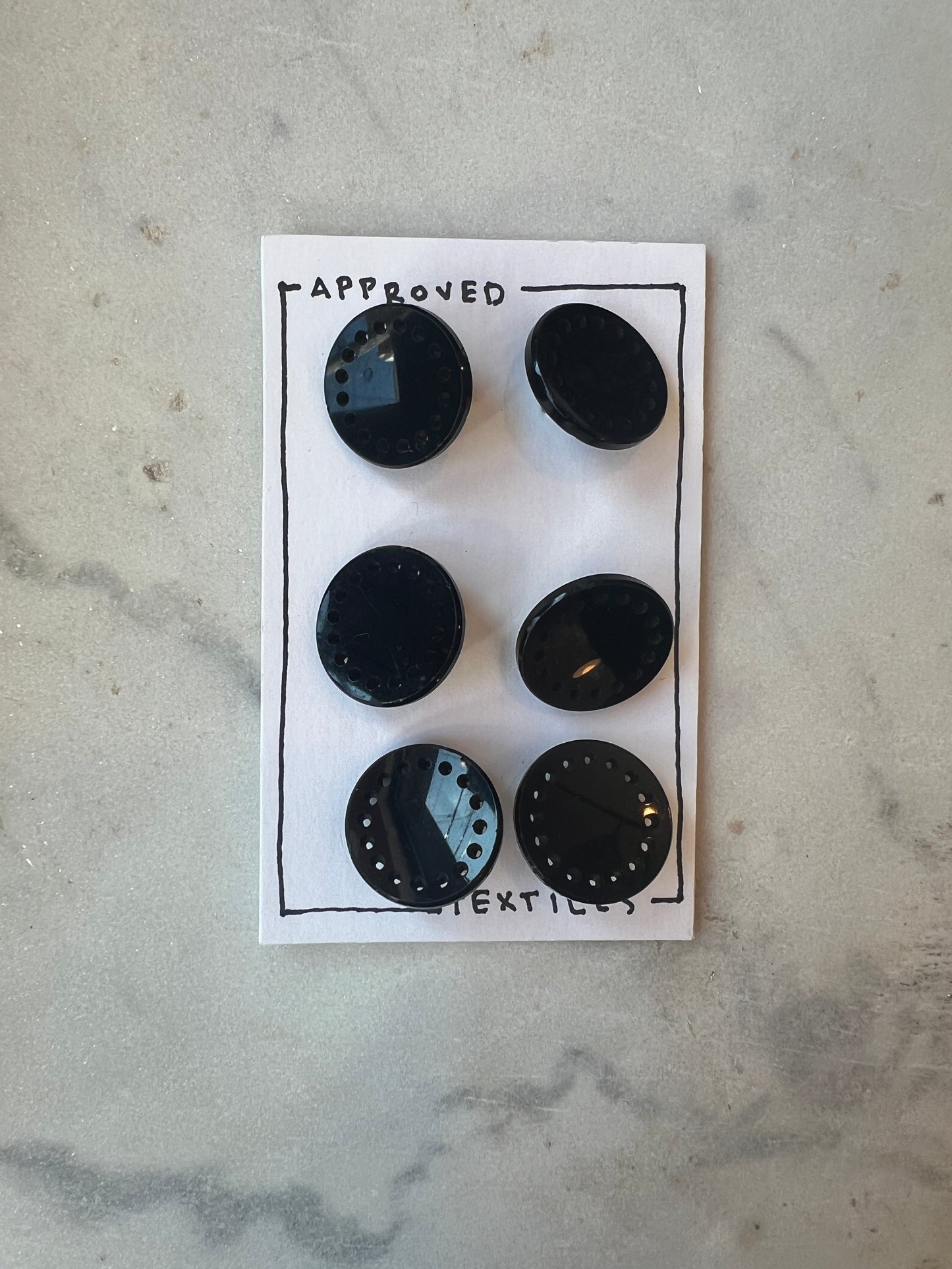 Black Glass Shank Buttons 22mm