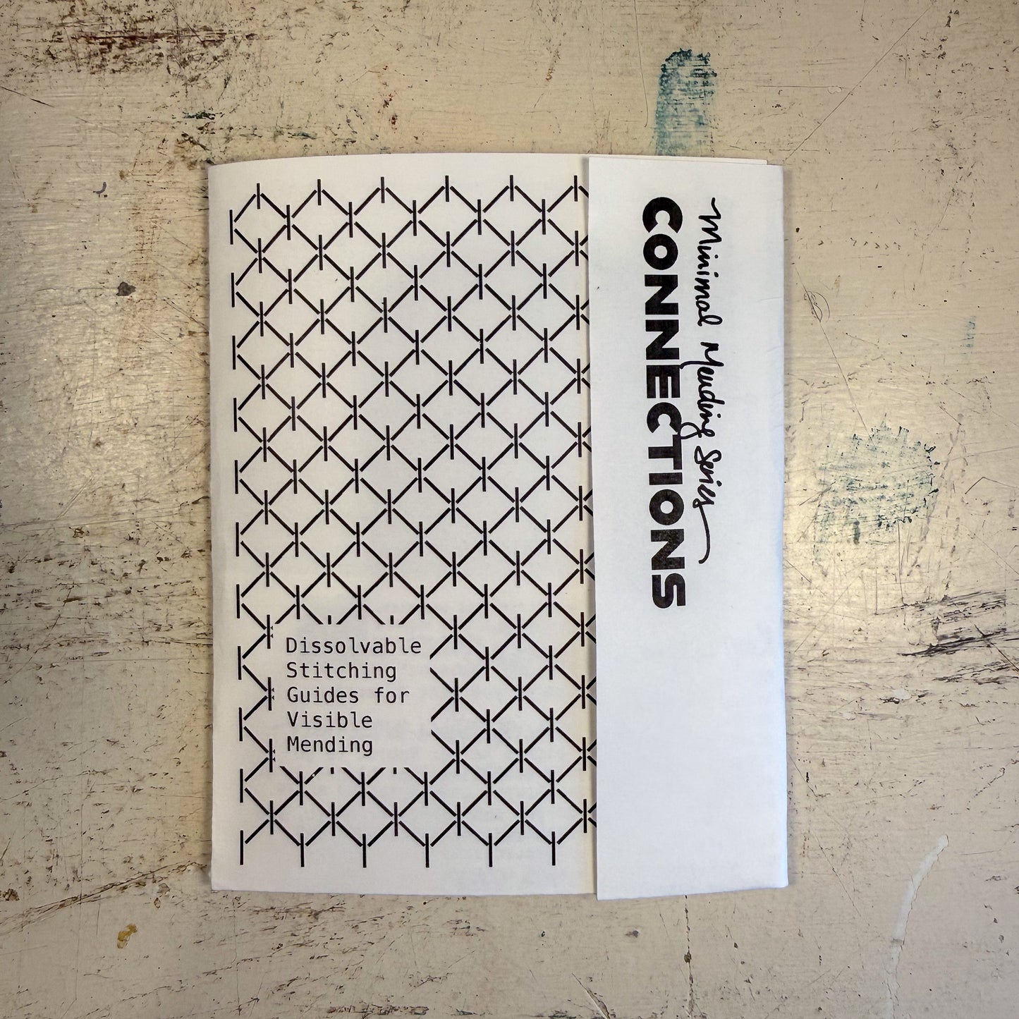 Connections . Minimal Mending Series