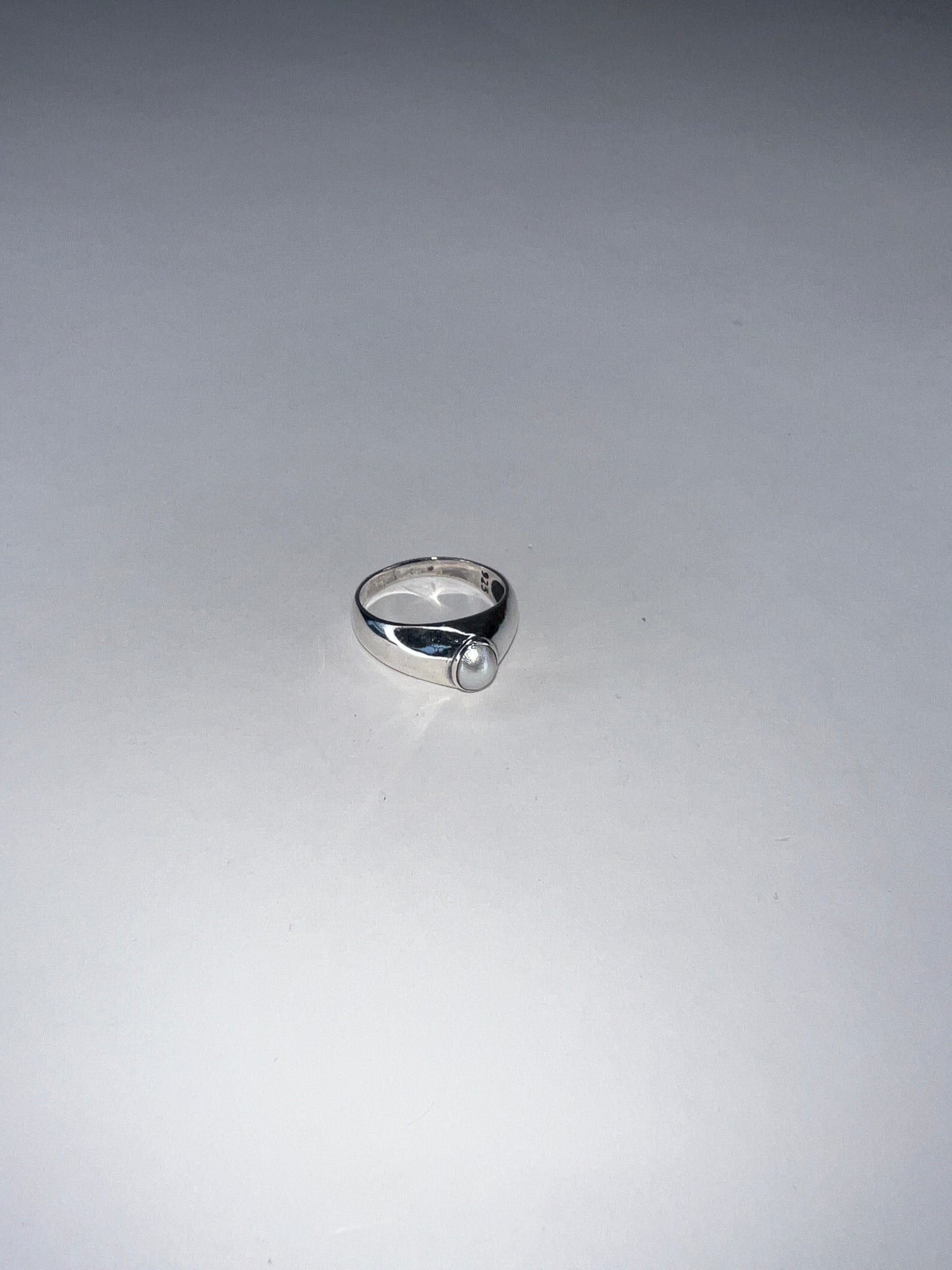 pearl or onyx cabochon silver ring