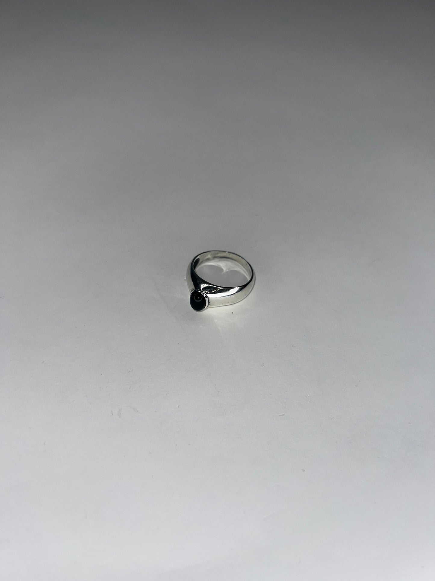 pearl or onyx cabochon silver ring